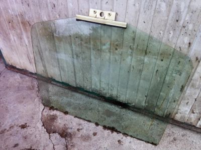 Лот: 8006628. Фото: 1. Стекло задней боковой двери УАЗ-3160симбир... Кузов