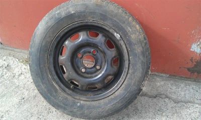 Лот: 1775037. Фото: 1. Колесо dunlop sp70j 175/70 r13... Шины на дисках