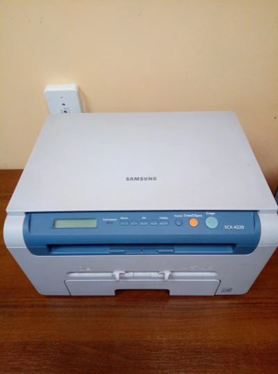 Лот: 16557223. Фото: 1. МФУ Samsung SCX-4220. Лазерные принтеры