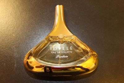 Лот: 4266336. Фото: 1. Туалетная вода Guerlain Idylle. Женская парфюмерия