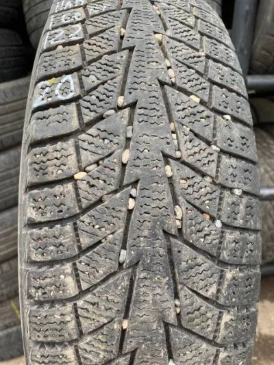 Лот: 24888656. Фото: 1. 1шт. 175-70-14 Hankook Winter... Шины