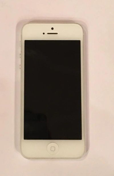 Лот: 6674235. Фото: 1. iPhone 5 16g. Смартфоны