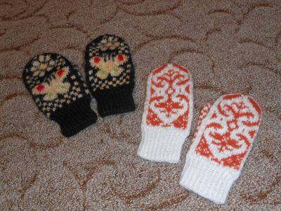 Лот: 4552272. Фото: 1. Варежки на девочку. Шарфы, варежки