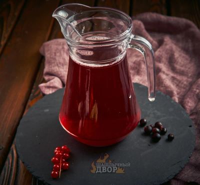 Лот: 18364011. Фото: 1. Домашний морс из смородины. Напитки