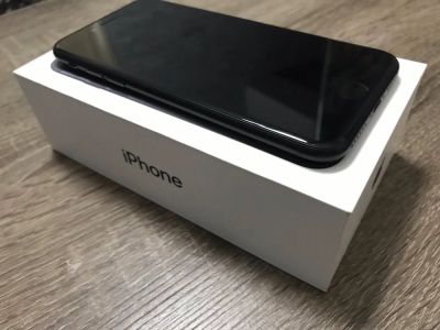 Лот: 13967037. Фото: 1. iPhone 7 32gb. Смартфоны