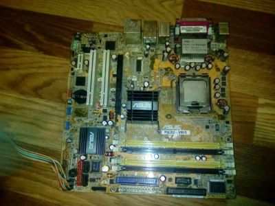 Лот: 9015183. Фото: 1. Материнская плата Asus P5LD2-VM... Материнские платы