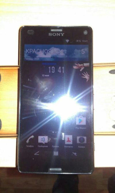 Лот: 7528179. Фото: 1. Sony Xperia Z3 Compact. Смартфоны