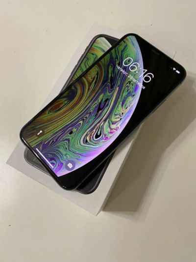 Лот: 18242061. Фото: 1. iphone Xs 64Gb. Чехлы, бамперы