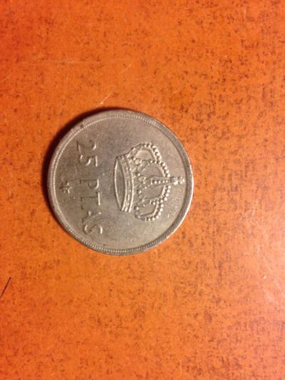 Лот: 10912705. Фото: 1. Испания 25 песет 1975 года (46... Европа