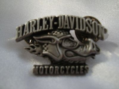 Лот: 11234202. Фото: 1. Байкерский значок Harley Davidson... Аксессуары