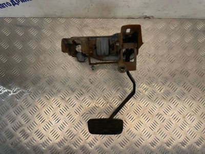 Лот: 23340840. Фото: 1. педаль тормоза Kia Spectra SD. Двигатель и элементы двигателя