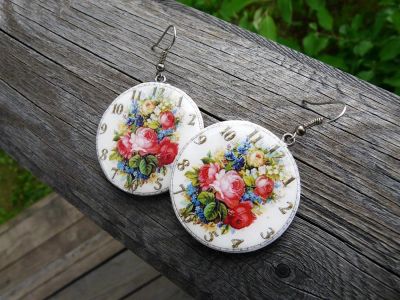Лот: 3259582. Фото: 1. Серьги с изображением часов, ручной... Серьги, каффы