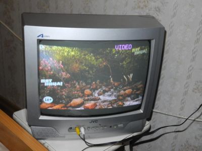 Лот: 11716806. Фото: 1. Телевизор JVC (14 дюймов). Телевизоры