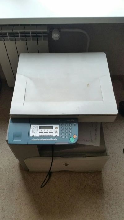 Лот: 8326926. Фото: 1. Продам копировальный аппарат Canon... МФУ и копировальные аппараты