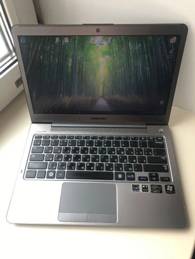 Лот: 25791075. Фото: 1. Ноутбук Samsung NP530U3C-A08RU... Ноутбуки