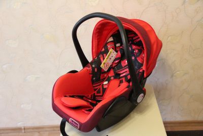 Лот: 11633693. Фото: 1. Кресло автомобильное детское... Детские автокресла