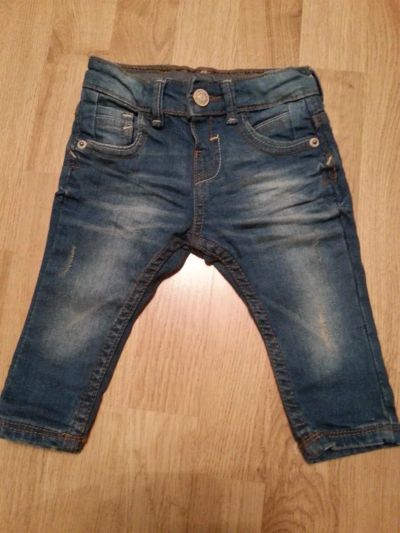 Лот: 3134936. Фото: 1. Джинсы зауженные Zara Baby. Брюки, шорты, джинсы
