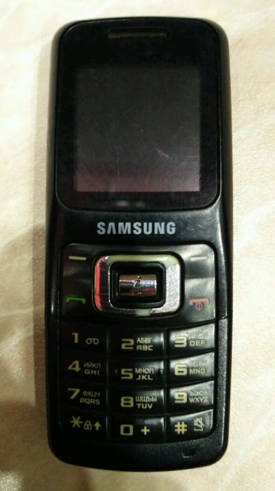 Лот: 11503127. Фото: 1. Телефон Samsung SGH-B130. Кнопочные мобильные телефоны
