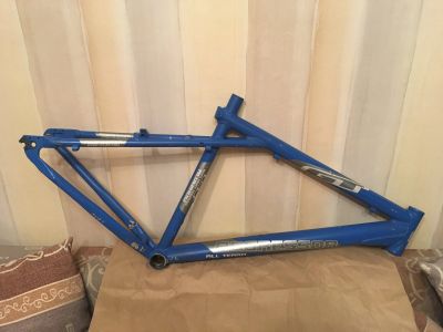 Лот: 16014175. Фото: 1. Голая рама GT Aggressor 17” на... Запчасти