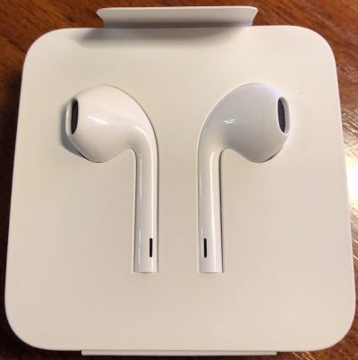 Лот: 12463501. Фото: 1. Оригинальный комплект Apple EarPods... Красноярск