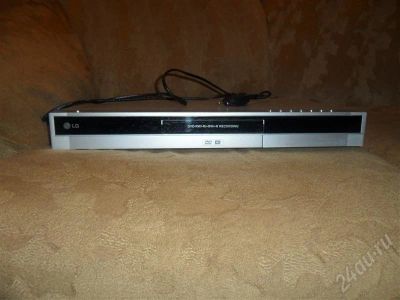 Лот: 683160. Фото: 1. Видеомагнитафон LG. Видеомагнитофоны