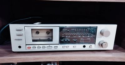 Лот: 22494349. Фото: 1. Кассетная дека Pioneer. Кассетные деки, магнитофоны