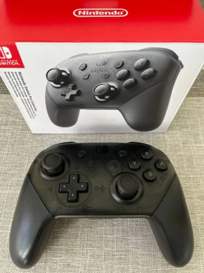 Лот: 19570869. Фото: 1. Nintendo Switch Pro Controller. Аксессуары для игровых приставок, консолей, геймпады