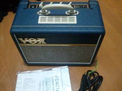 Лот: 3425100. Фото: 1. Vox AC4C1 mini BL. Гитарные эффекты и комбоусилители