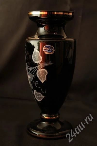 Лот: 606003. Фото: 1. фигурная ваза для цветов, богемское... Вазы