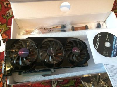 Лот: 4730640. Фото: 1. Видеокарта Gigabyte AMD Radeon... Видеокарты