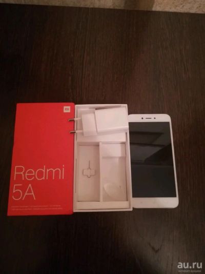 Лот: 12977321. Фото: 1. Xiaomi redmi 5A (2/16). Смартфоны