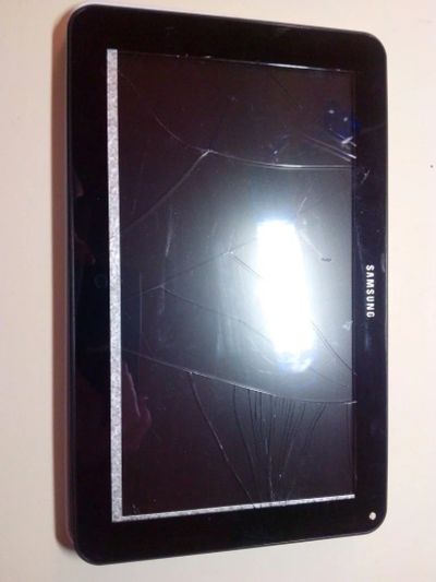 Лот: 4521023. Фото: 1. Планшет Samsung. Планшеты