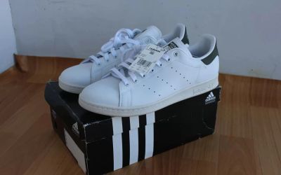 Лот: 19087891. Фото: 1. Кроссовки Adidas Stan Smith. Новые... Кеды, кроссовки, слипоны