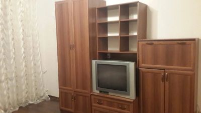Лот: 8963737. Фото: 1. 1-к квартира, 39 м?, 8/9 эт. Квартиры, студии