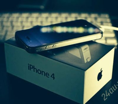 Лот: 3508532. Фото: 1. Iphone 4 16gd black. Кнопочные мобильные телефоны
