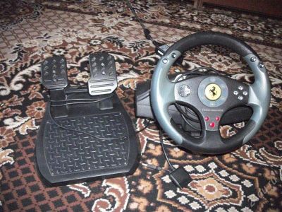 Лот: 1101238. Фото: 1. thrustmaster ferrari gt2. Рули, джойстики