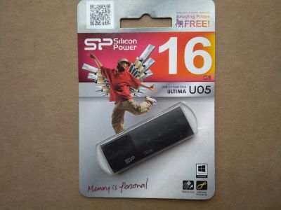 Лот: 13970154. Фото: 1. флешка на 16 Гб Silicon Power. USB-флеш карты