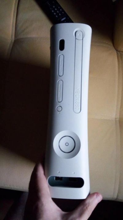 Лот: 9538186. Фото: 1. Xbox 360. Консоли