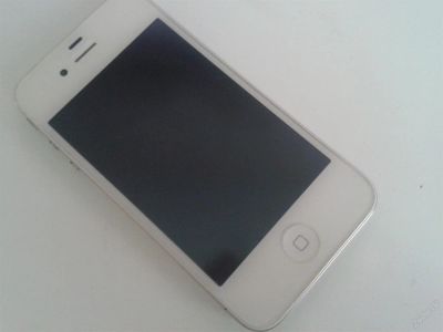 Лот: 3237357. Фото: 1. iphone 4 / 32gb /полный комплект... Смартфоны
