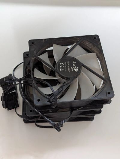 Лот: 25375034. Фото: 1. Корпусные вентиляторы AeroCool... Системы охлаждения