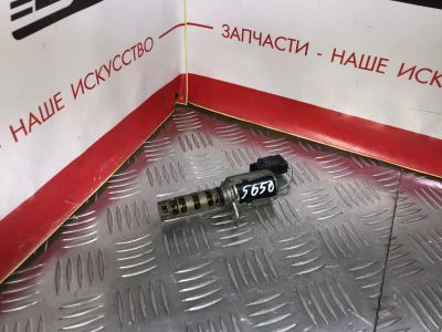 Лот: 19407876. Фото: 1. Клапан vvt-i Toyota Ipsum ACM21W... Двигатель и элементы двигателя