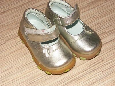 Лот: 296753. Фото: 1. туфельки в садик!. Другое (дети растут)