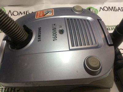 Лот: 9892070. Фото: 1. Пылесос Samsung 1600w. Пылесосы, паровые швабры