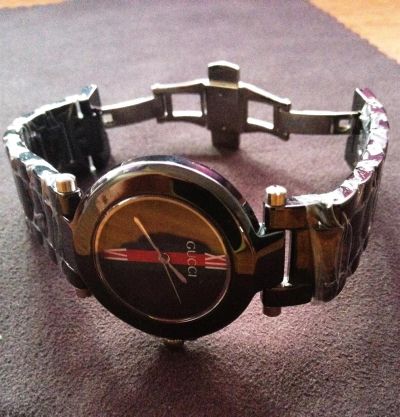 Лот: 3063294. Фото: 1. Часы женские, Gucci черные, Hi-Tech... Другие наручные часы