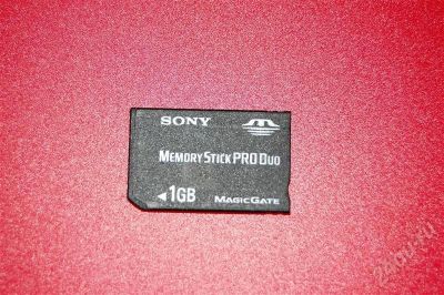 Лот: 278472. Фото: 1. Флэшка MemoryStickProDuo 1GB. Карты памяти