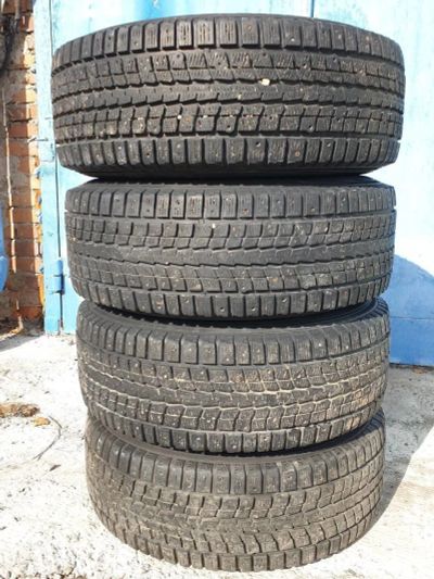 Лот: 16627808. Фото: 1. Зимняя резина Dunlop SP Winter... Шины