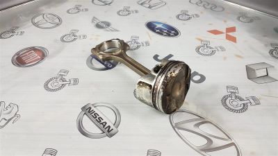Лот: 23591468. Фото: 1. Поршень с шатуном Honda Fit L13B... Двигатель и элементы двигателя