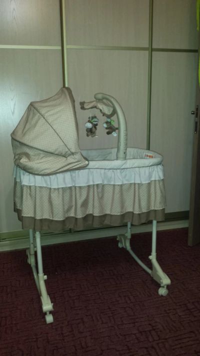 Лот: 8438138. Фото: 1. Продам колыбель babyton. Детские кровати и кроватки