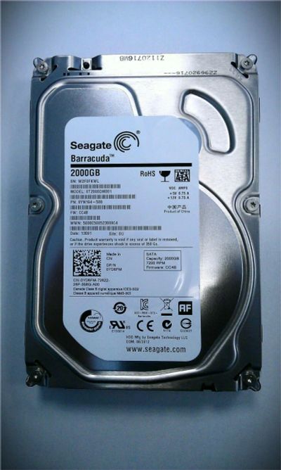 Лот: 7518132. Фото: 1. 2ТБ Жесткий диск Seagate ST2000DM001... Жёсткие диски (HDD)