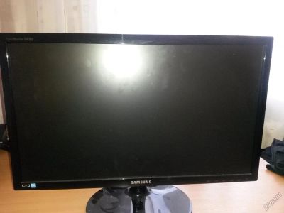 Лот: 5633694. Фото: 1. Монитор Samsung 23" S23A300B. ЖК-мониторы